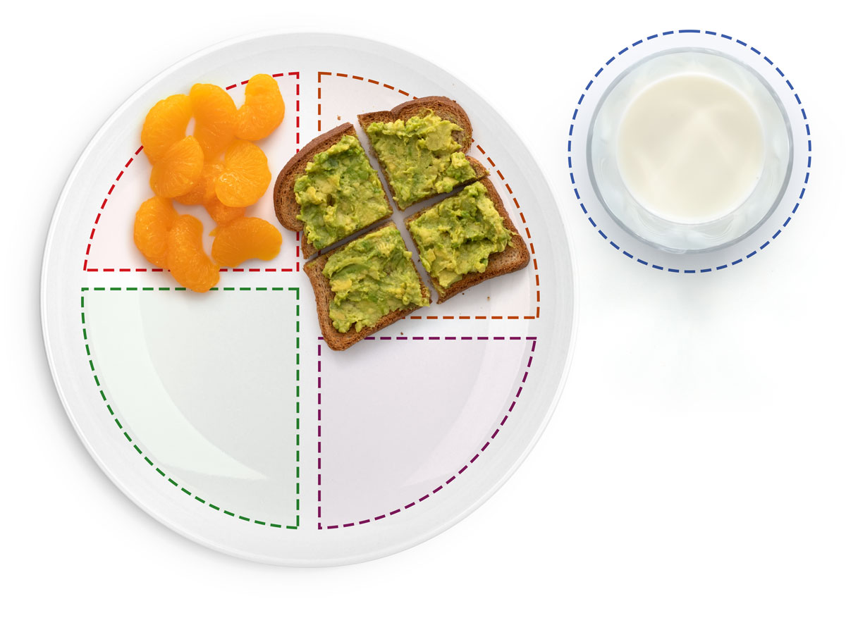 Tostada de aguacate con mandarina